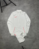 CONJUNTO NIKE ACADEMY 2021